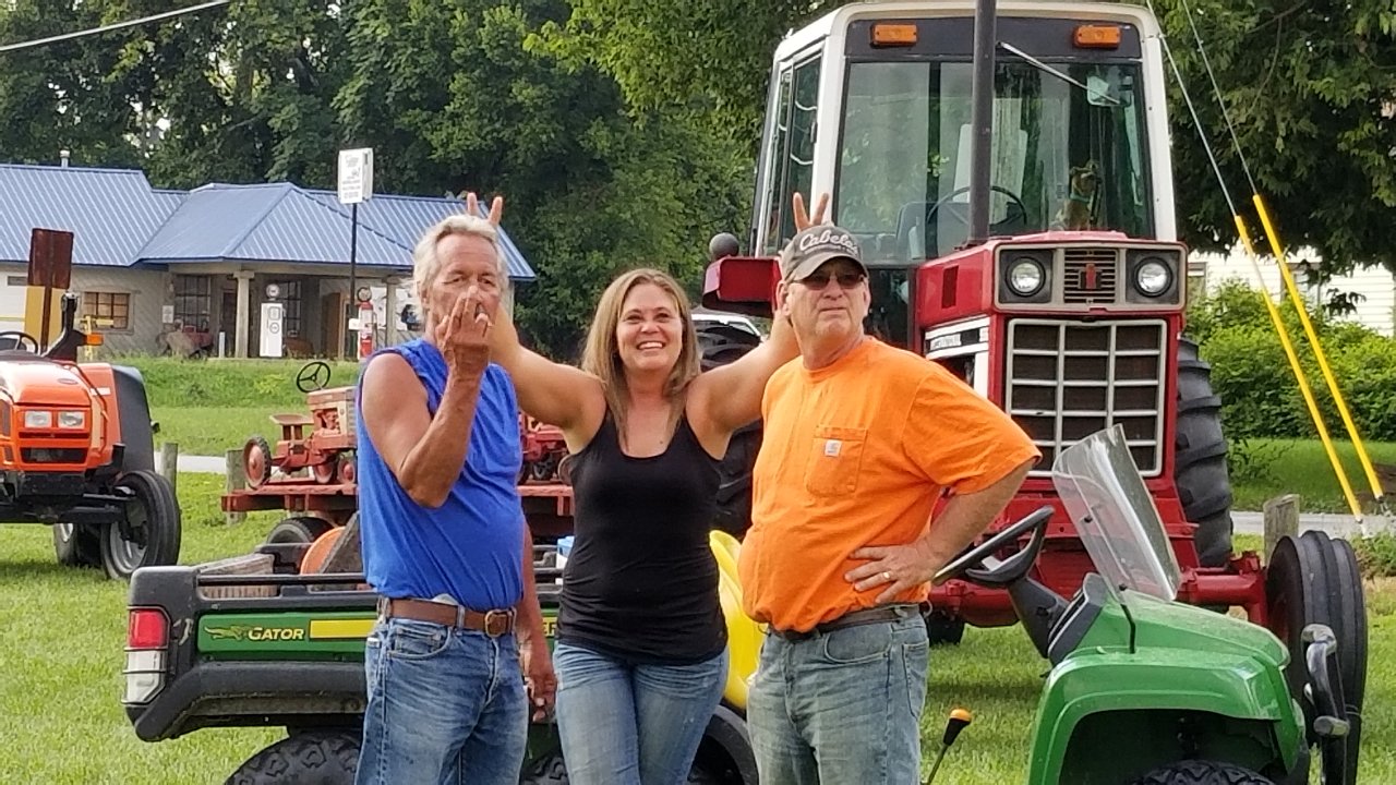 Spring Valley Tractor Parade 1